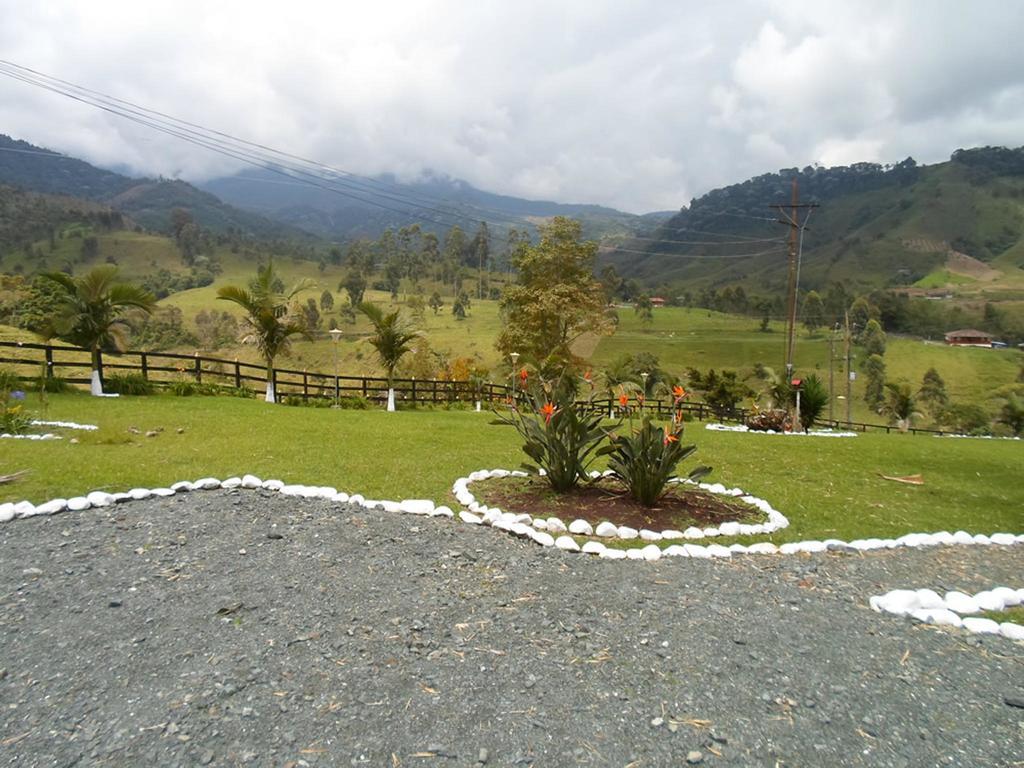 Hotel Bariloche Santa Rosa de Cabal Esterno foto